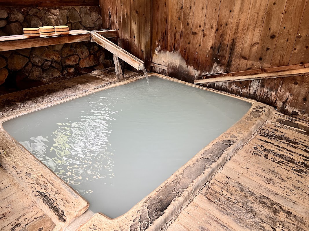 Tsurunoyu Onsen